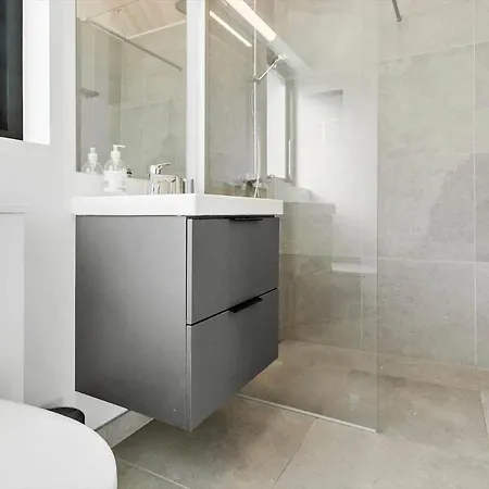 M350-vaeggerlose-grapilevej-2-a